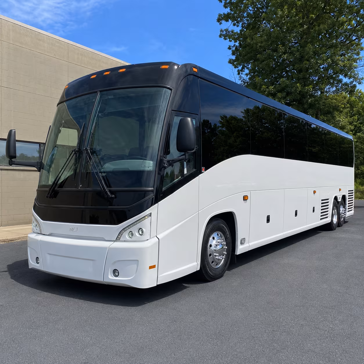 pacific amphitheatre oc fair shuttles from fountain valley